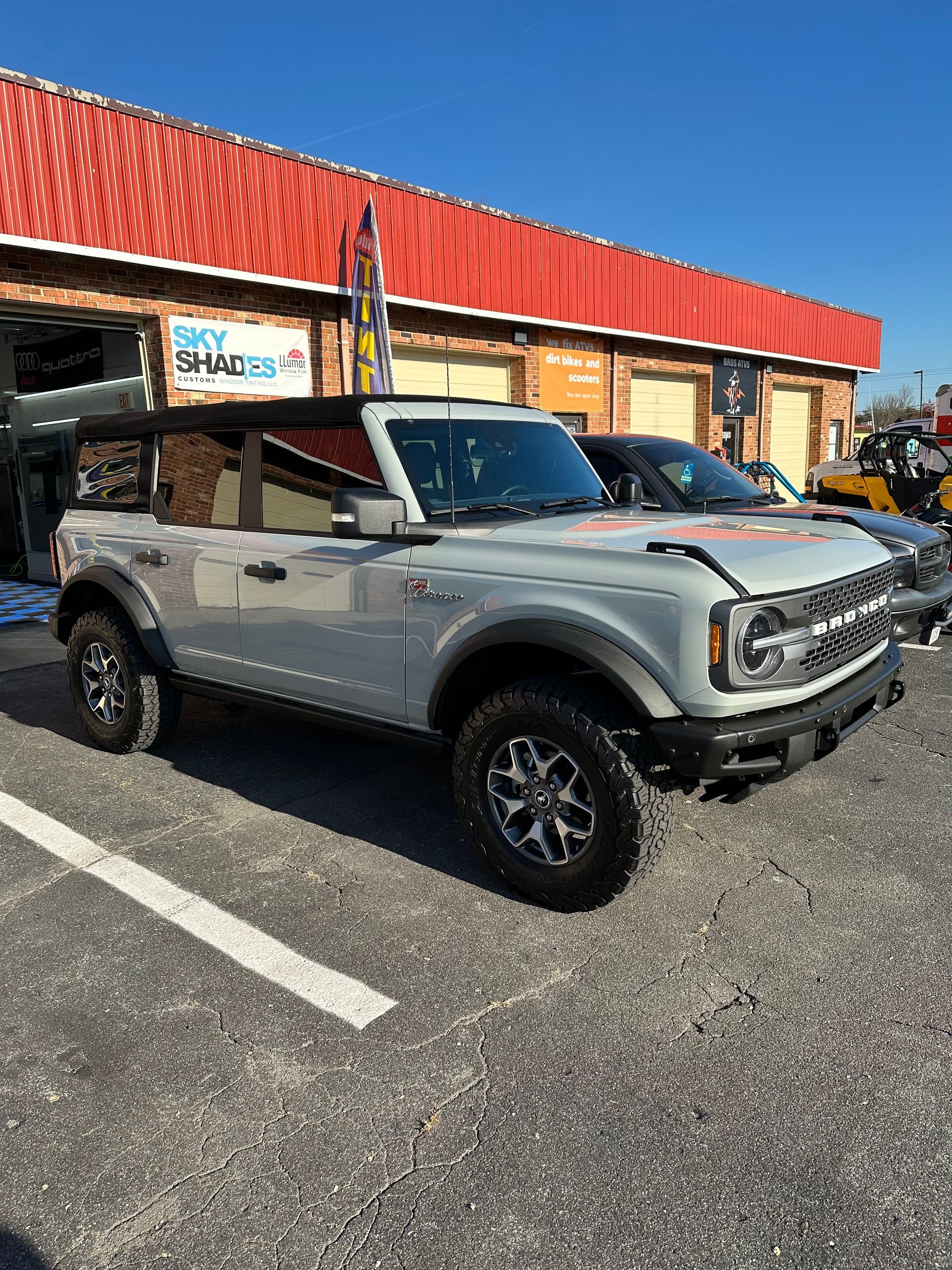 Professional automotive tinting