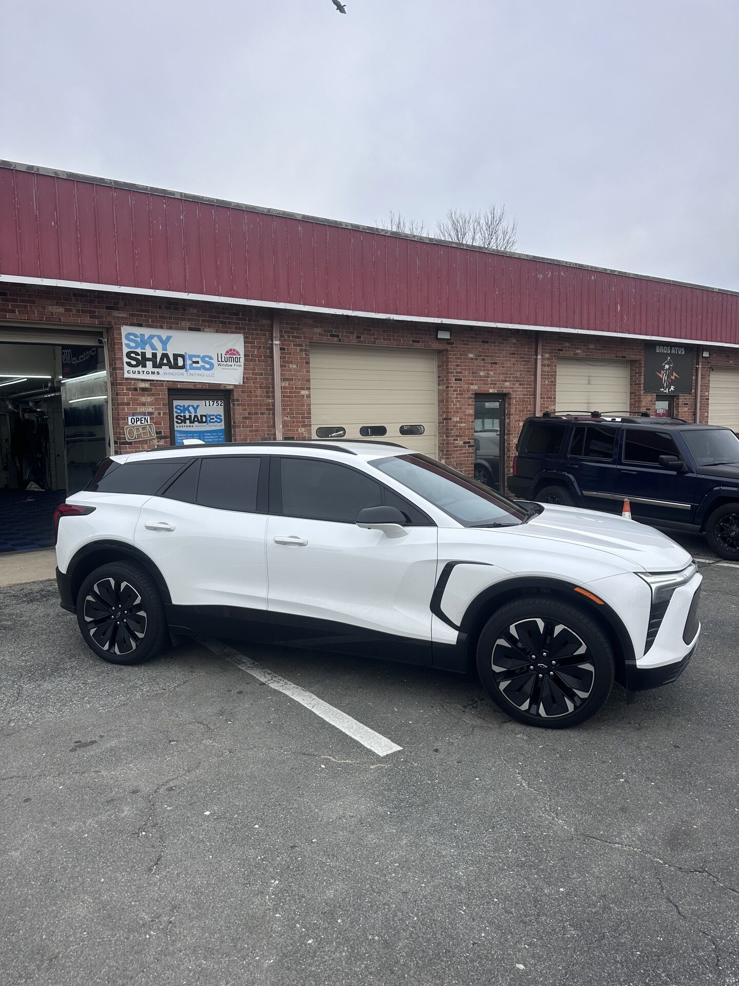 Automotive window tinting